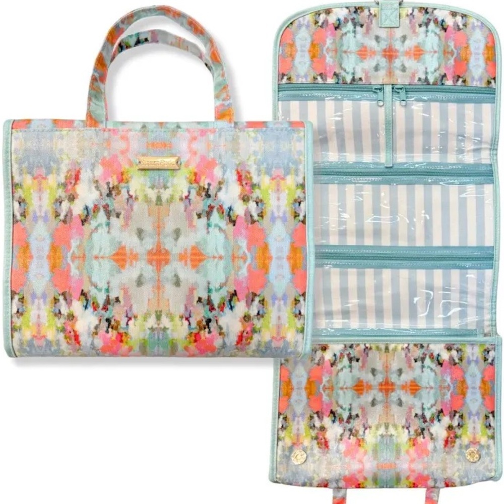 Laura Park Brooks Avenue Hanging Travel Case One Size